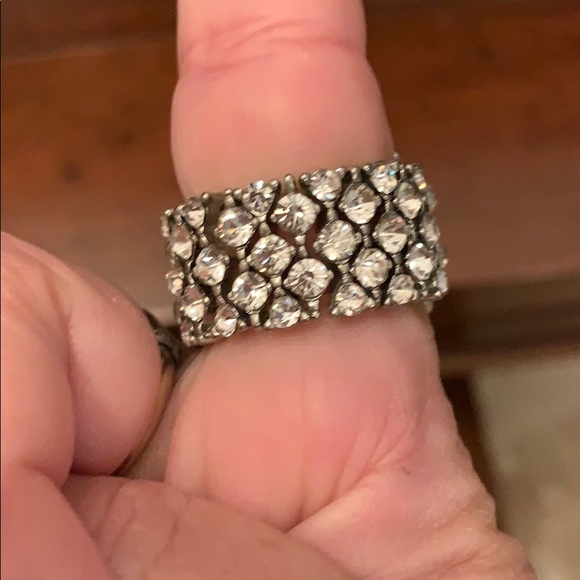 Brand new cool ring - Picture 2 of 2